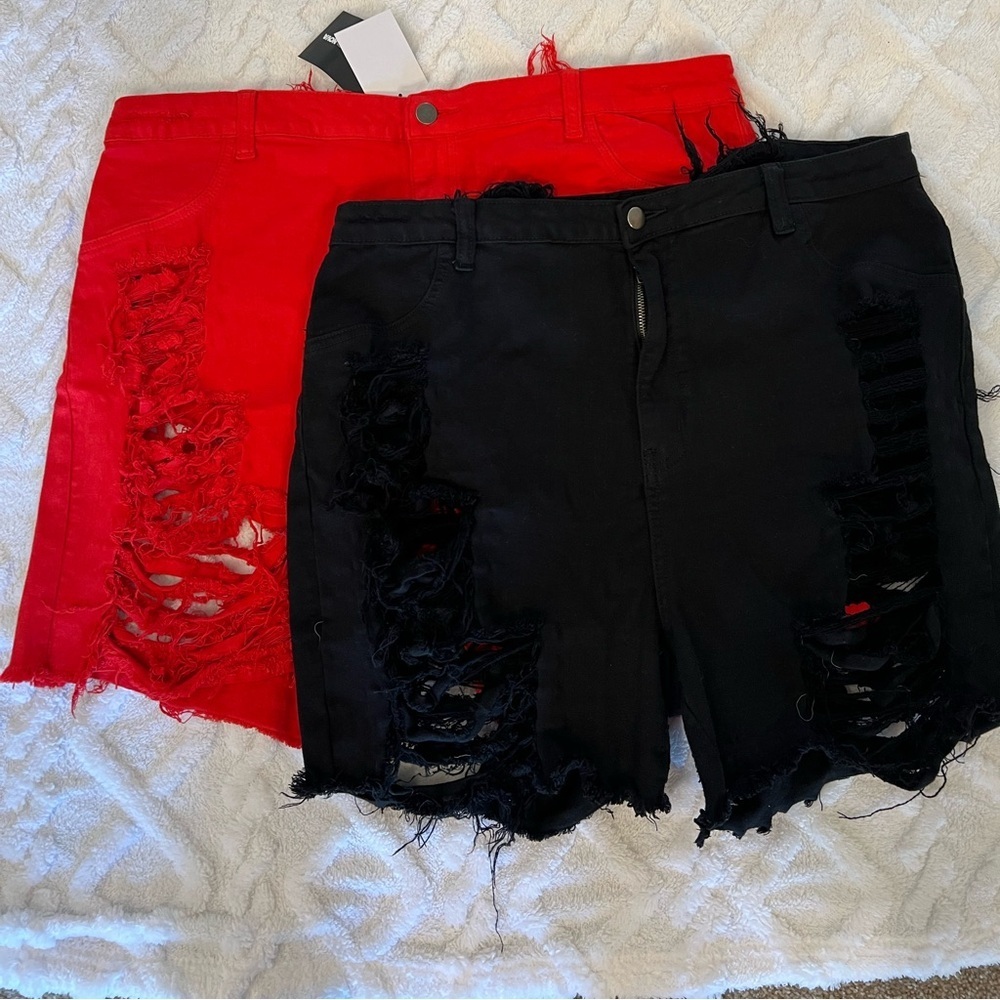 2X fashion, nova shredded shorts new with tag set